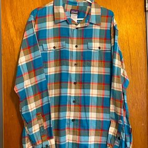 Patagonia Button Down in great condition
